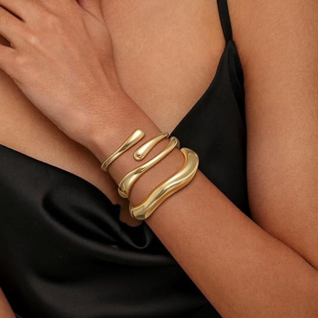 Valerie – Elegantes, mehrreihiges Armreif-Set im organischen Tropfen-Design