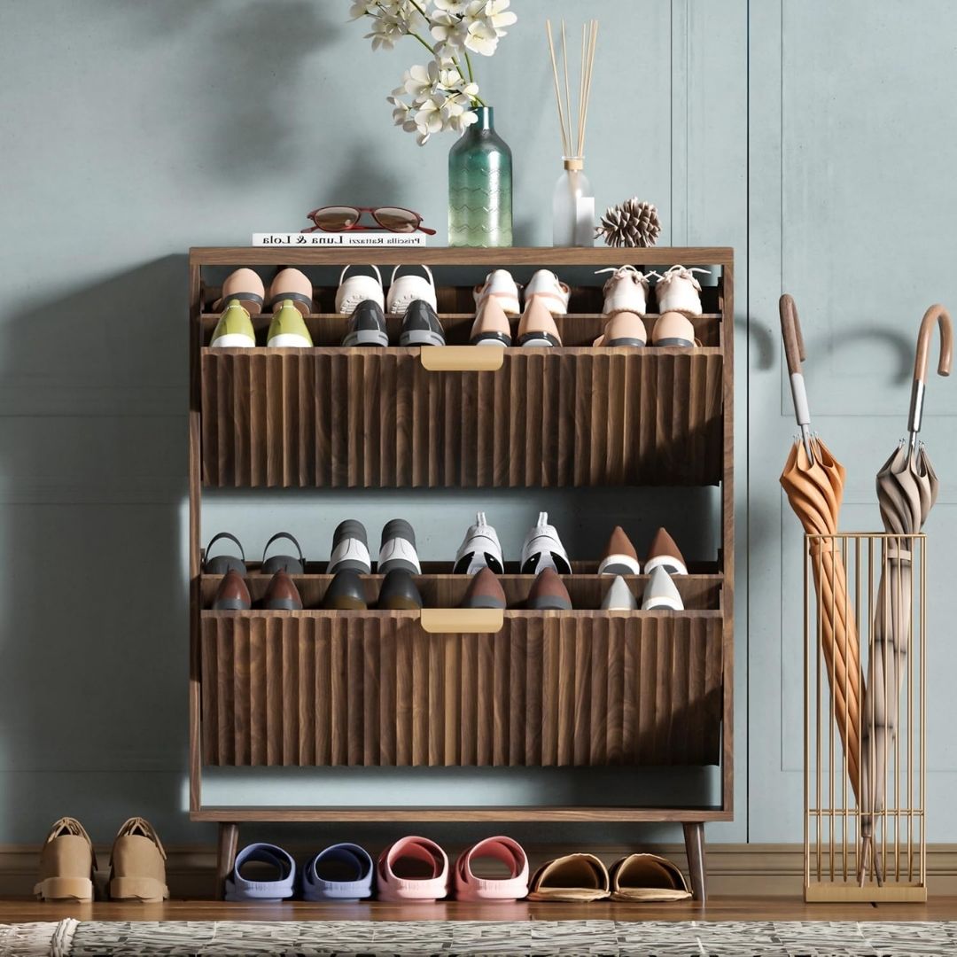 Clara – Moderner Schuhschrank mit Lamellenfront