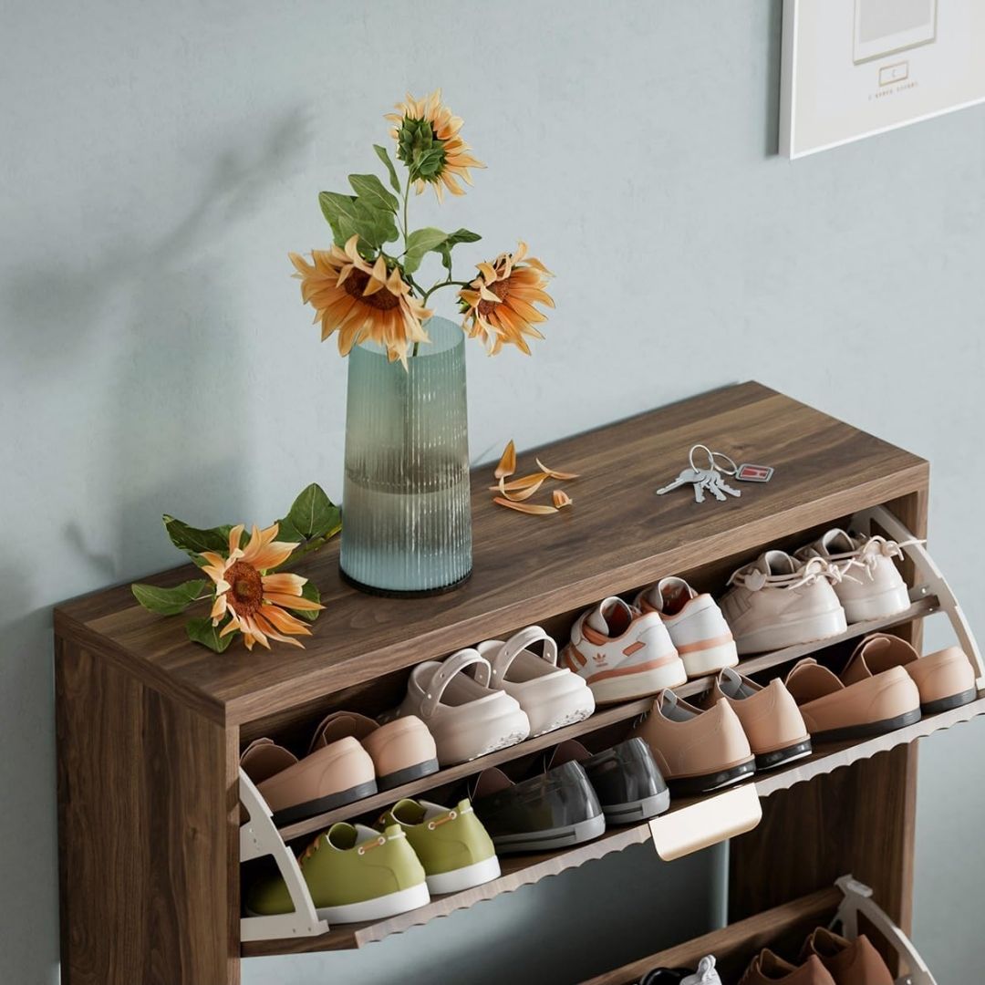 Clara – Moderner Schuhschrank mit Lamellenfront